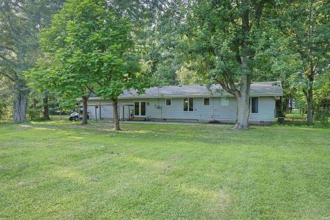 10272 Douglas Road Osceola IN 46561