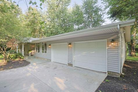 10272 Douglas Road Osceola IN 46561