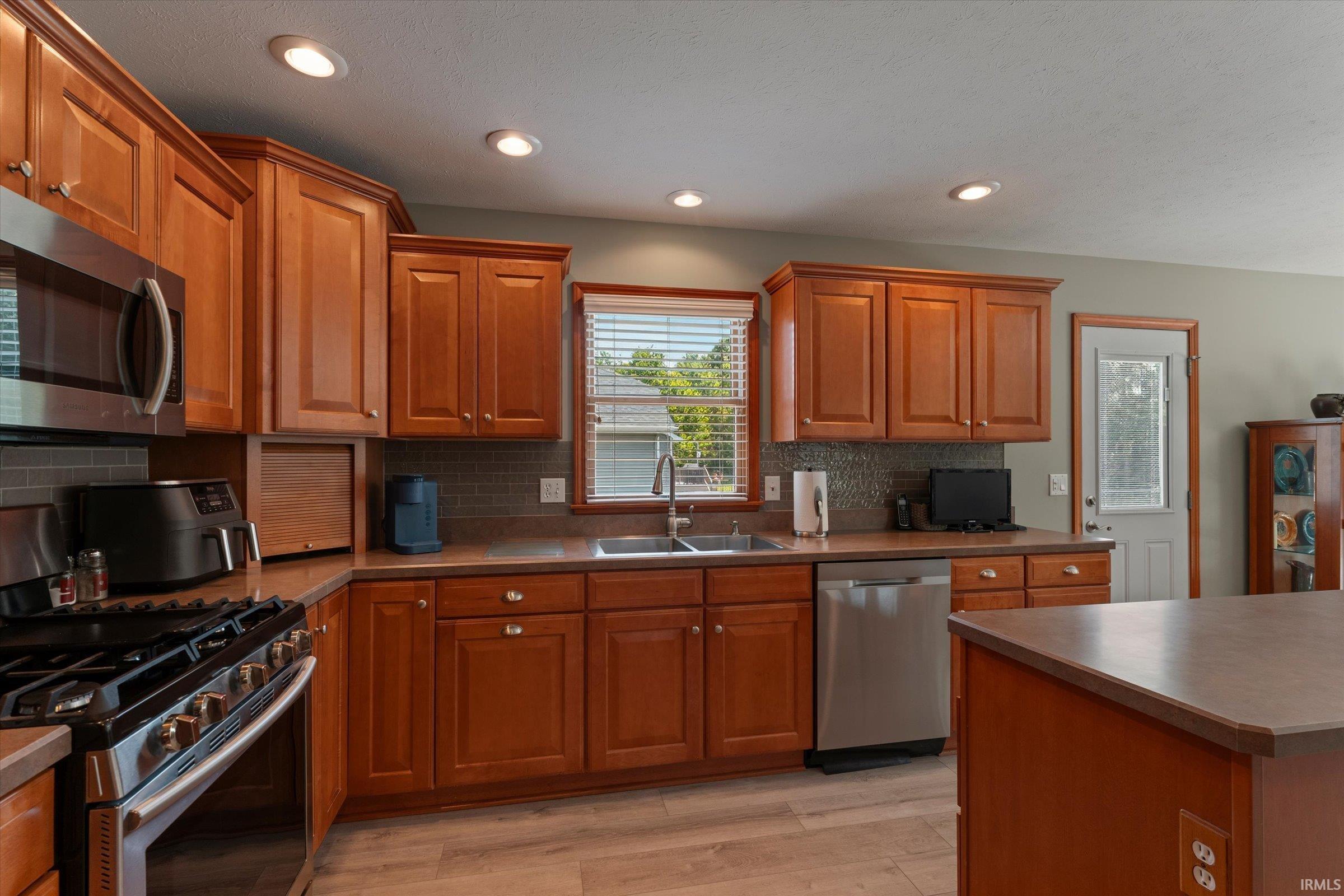 28580 Twain Drive Elkhart IN 46514
