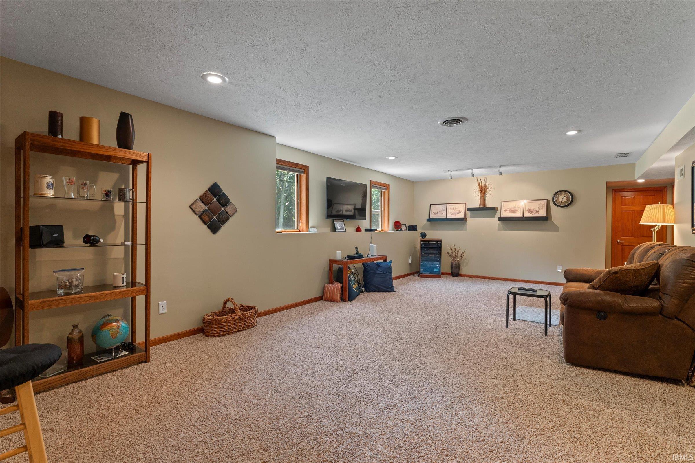 28580 Twain Drive Elkhart IN 46514