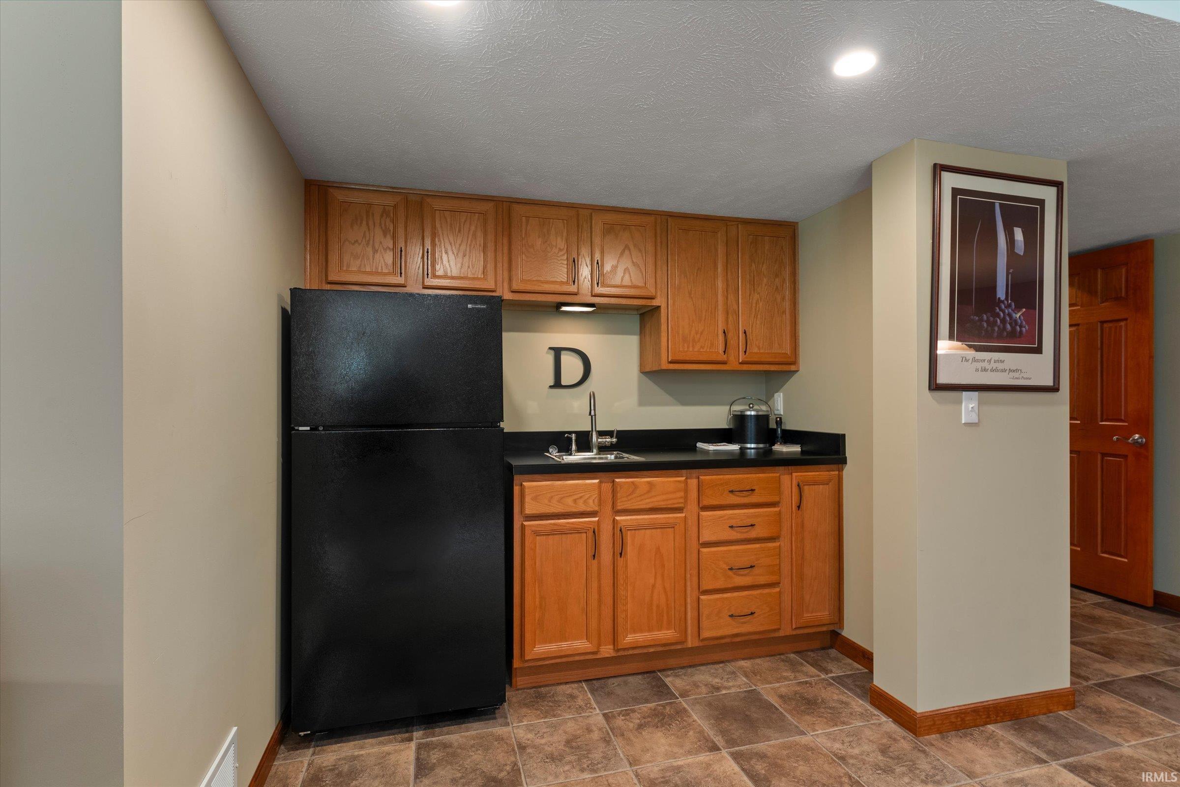 28580 Twain Drive Elkhart IN 46514