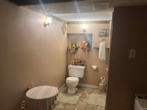 2462 Dixie Highway Bedford IN 47421