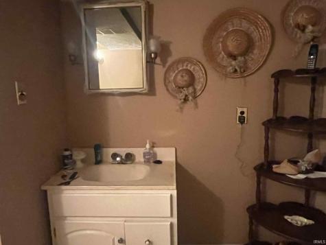 2462 Dixie Highway Bedford IN 47421