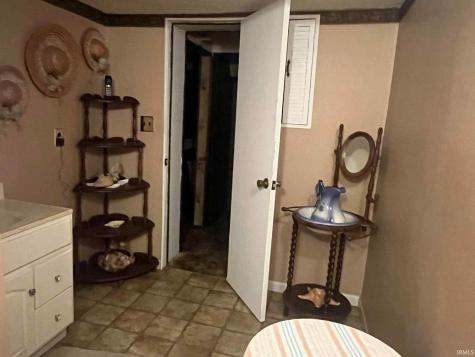 2462 Dixie Highway Bedford IN 47421