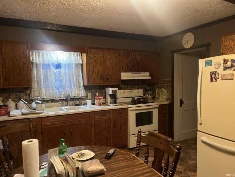 2462 Dixie Highway Bedford IN 47421