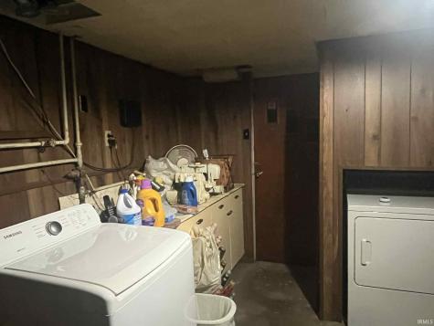 2462 Dixie Highway Bedford IN 47421