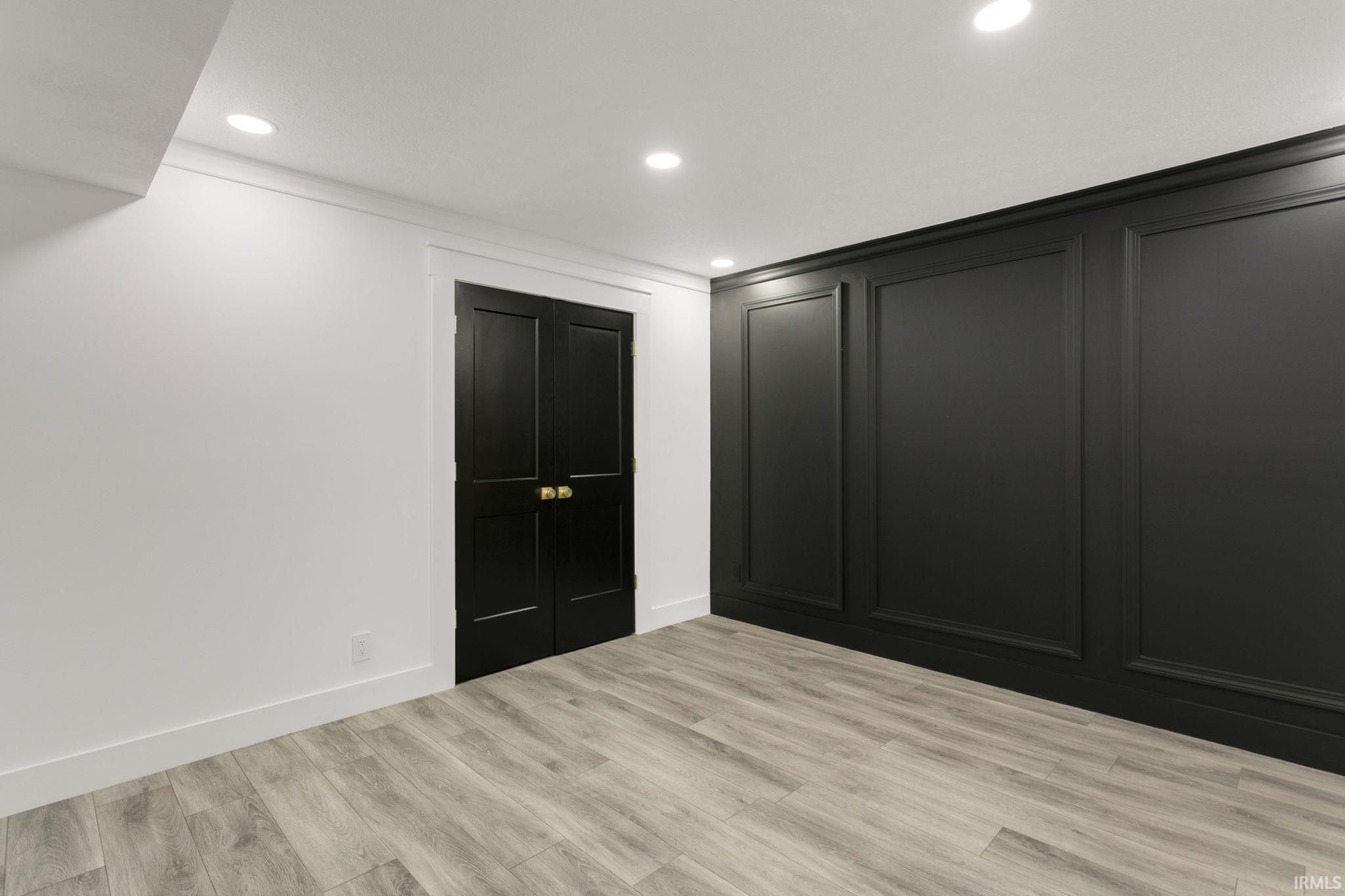 51855 Westwood Forest Drive South Bend IN 46628