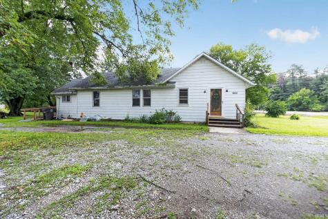6822 Wayne Trace Fort Wayne IN 46816