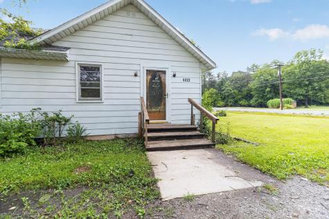 6822 Wayne Trace Fort Wayne IN 46816