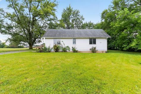 6822 Wayne Trace Fort Wayne IN 46816