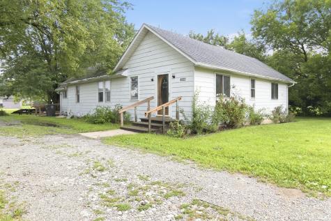6822 Wayne Trace Fort Wayne IN 46816