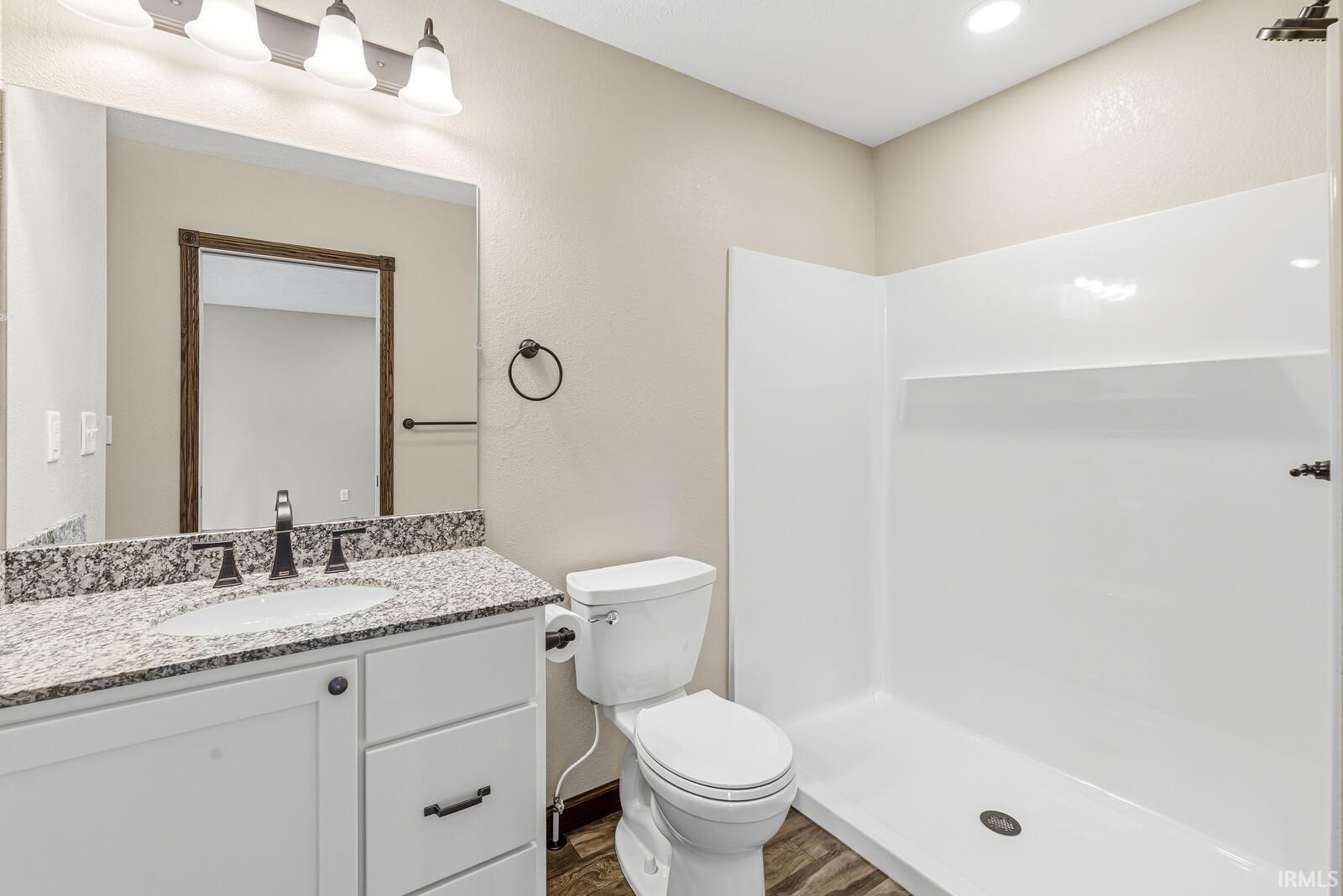 59561 Rosedale Avenue Elkhart IN 46517