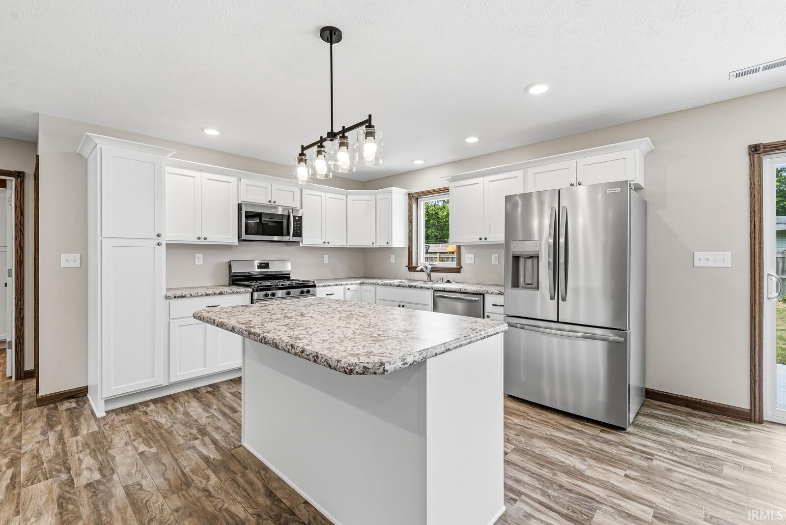 59561 Rosedale Avenue Elkhart IN 46517