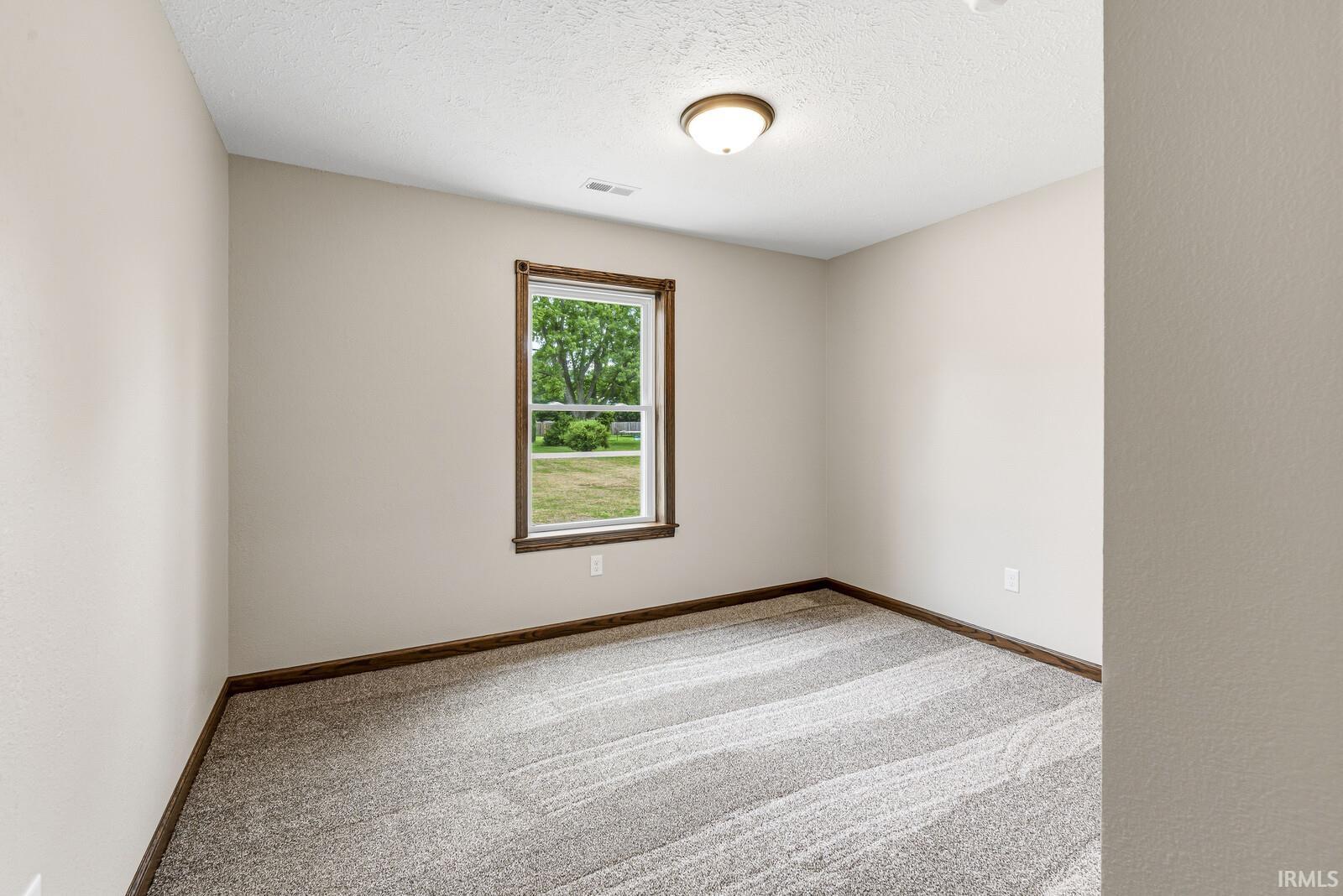59561 Rosedale Avenue Elkhart IN 46517