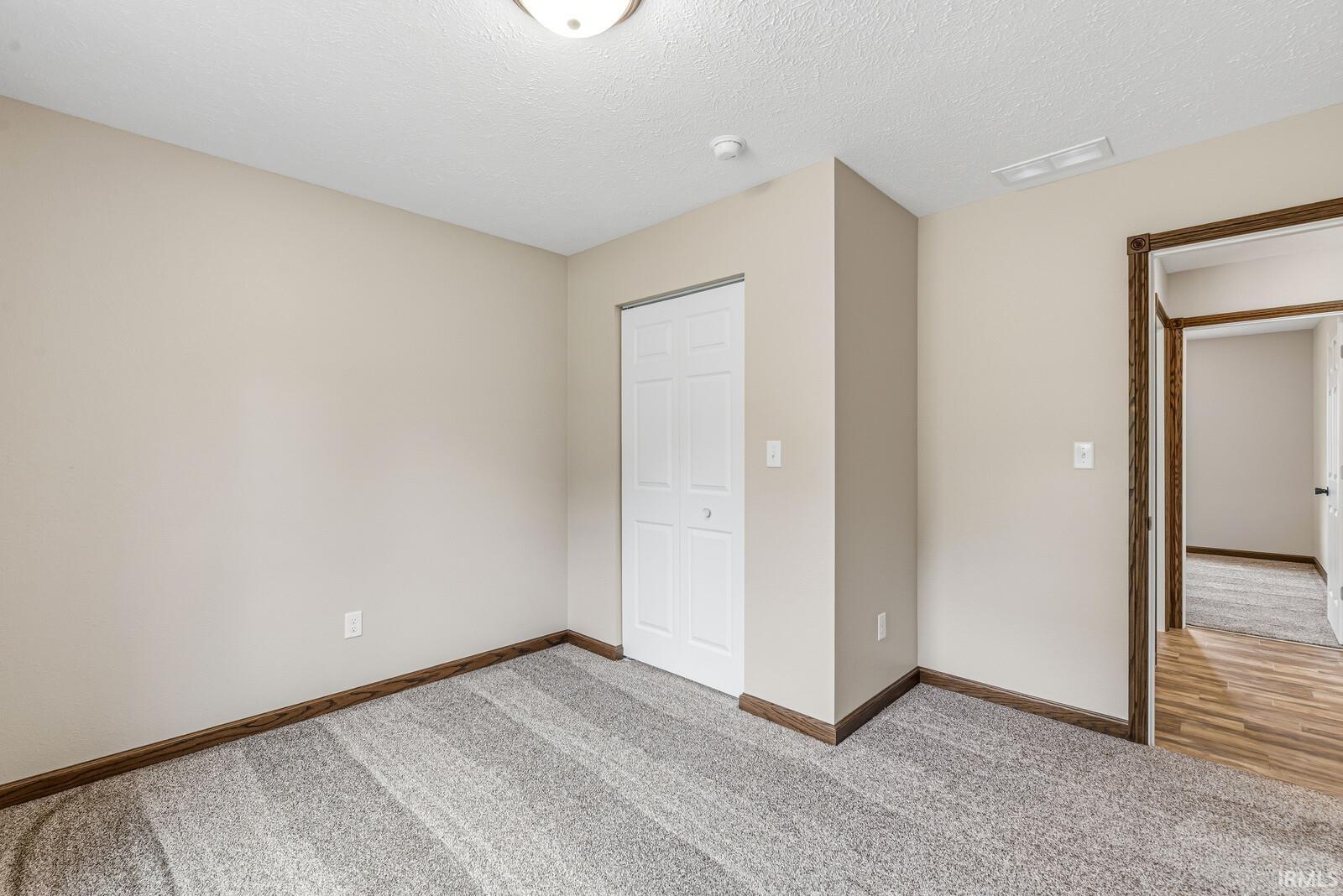 59561 Rosedale Avenue Elkhart IN 46517