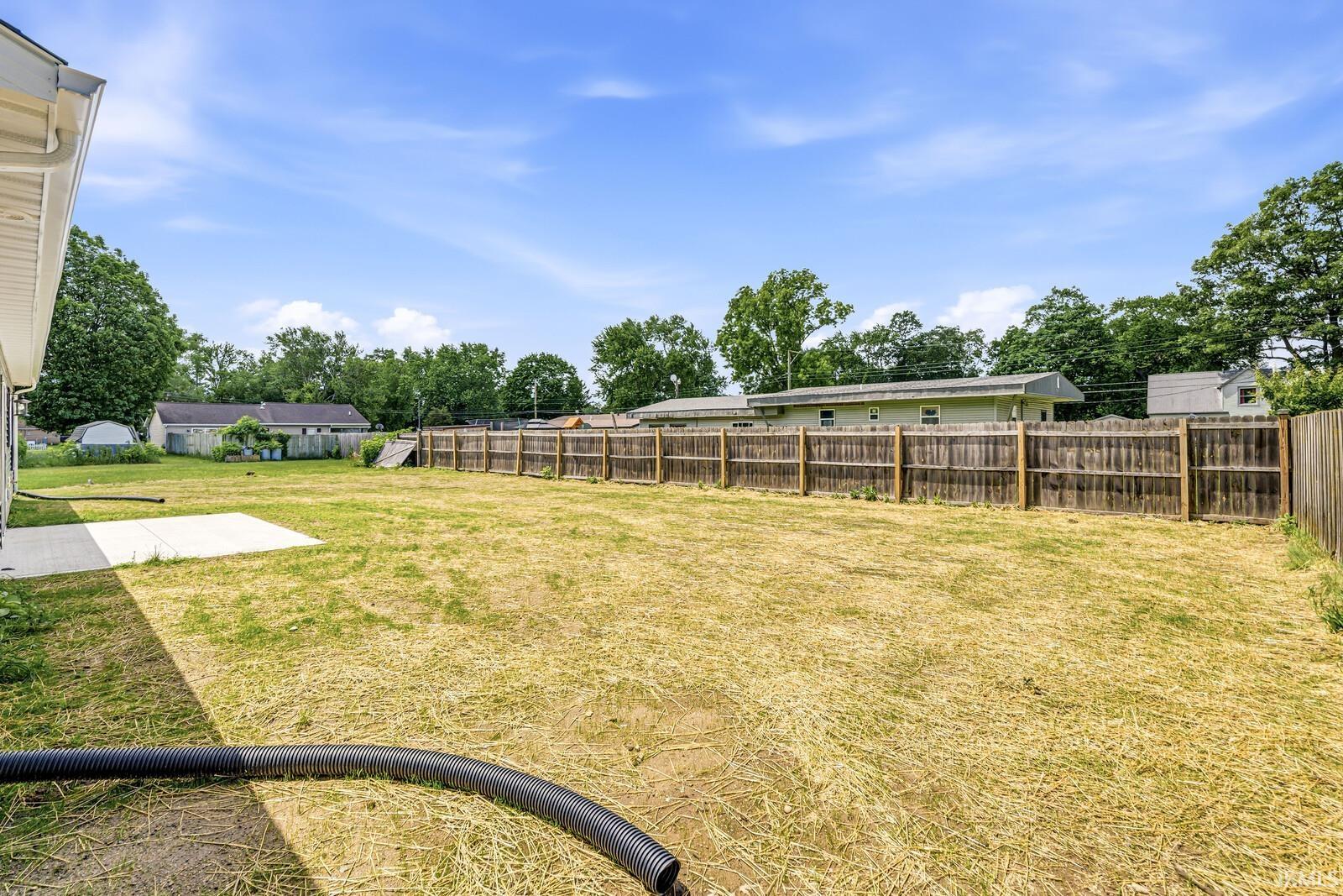 59561 Rosedale Avenue Elkhart IN 46517