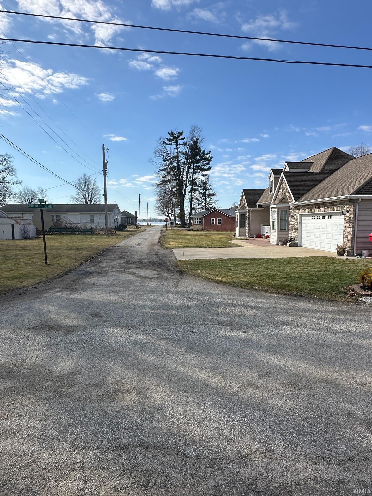 5260 E Summerholme Drive Knox IN 46534