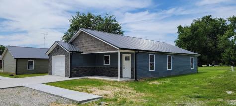206 W Race Street Odon IN 47562