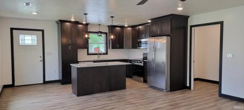 206 W Race Street Odon IN 47562