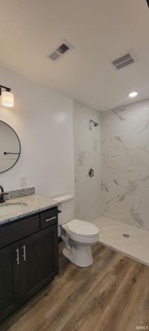 206 W Race Street Odon IN 47562