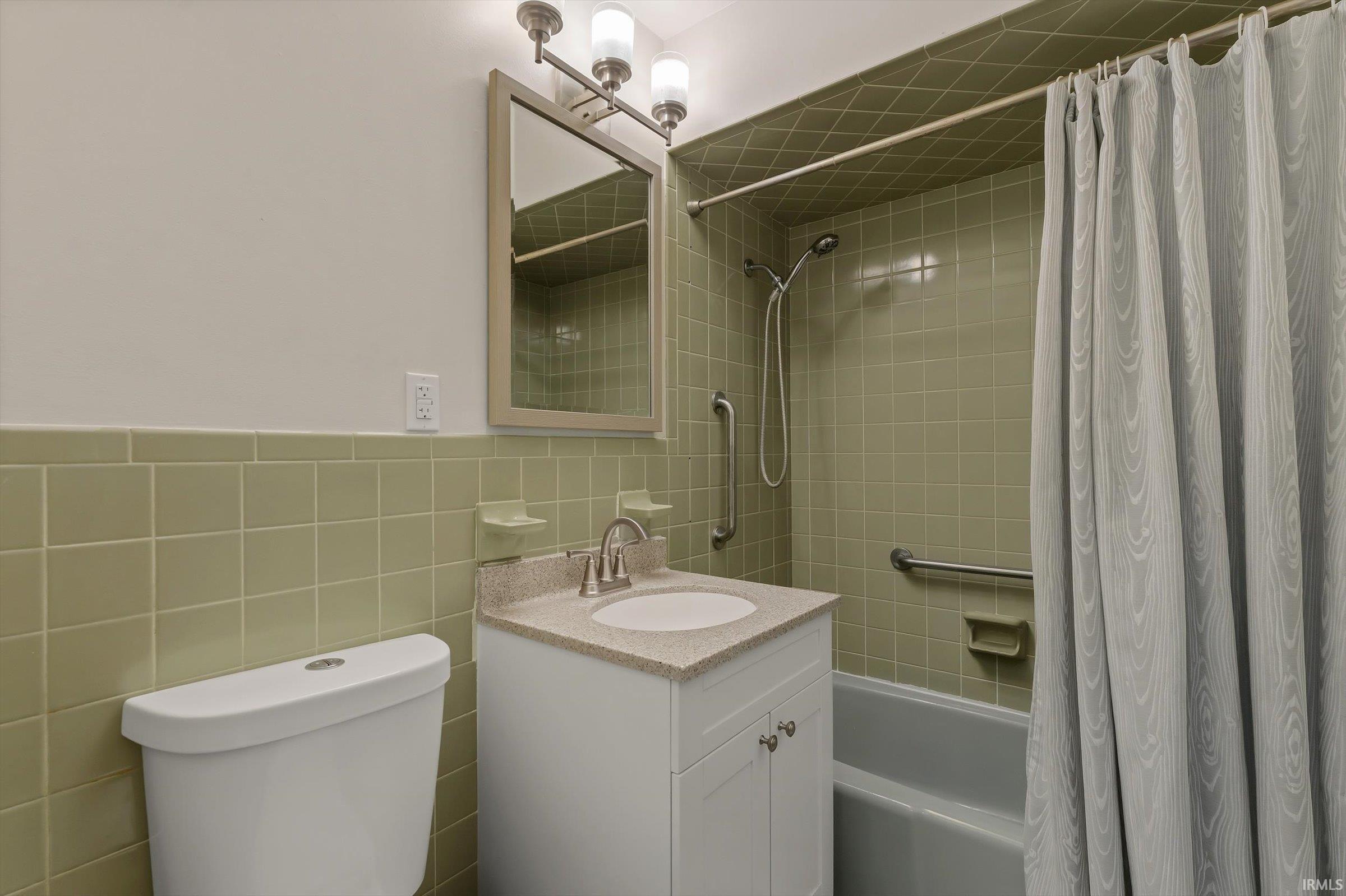2643 Summit Ridge Drive South Bend IN 46628