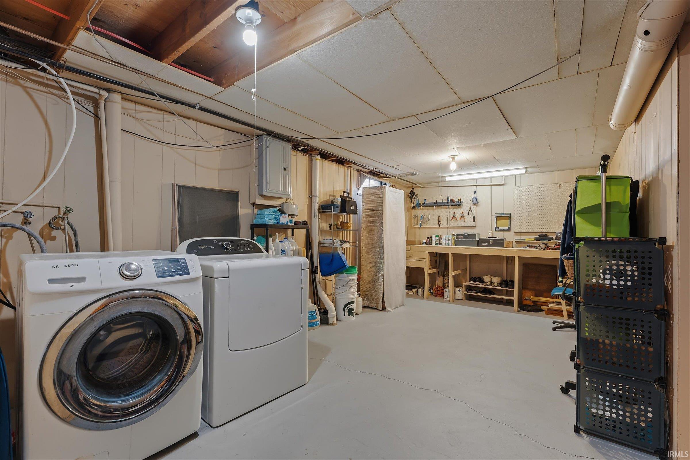 2643 Summit Ridge Drive South Bend IN 46628