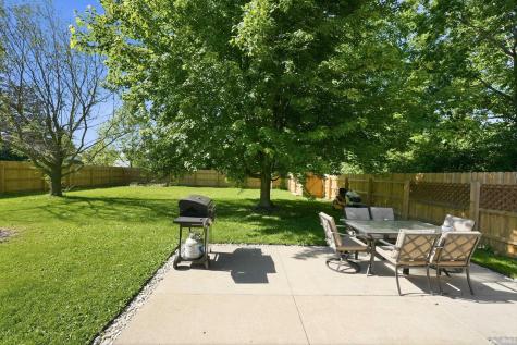 11933 Eagle Creek Place Fort Wayne IN 46814