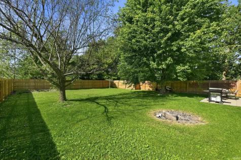 11933 Eagle Creek Place Fort Wayne IN 46814