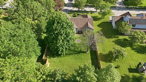 11933 Eagle Creek Place Fort Wayne IN 46814