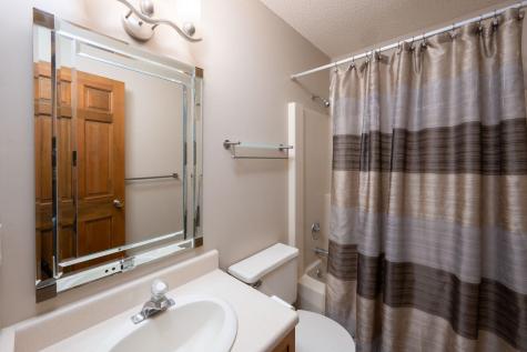 9905 Teton Court Fort Wayne IN 46804