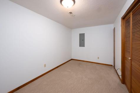 9905 Teton Court Fort Wayne IN 46804