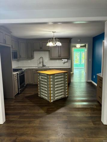 608 Indiana Street Bicknell IN 47512