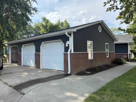 608 Indiana Street Bicknell IN 47512