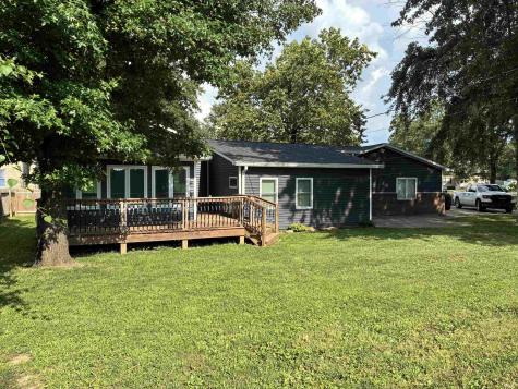 608 Indiana Street Bicknell IN 47512