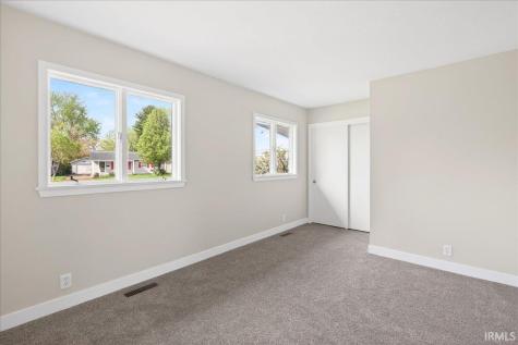 2413 Crestview Court Lafayette IN 47909
