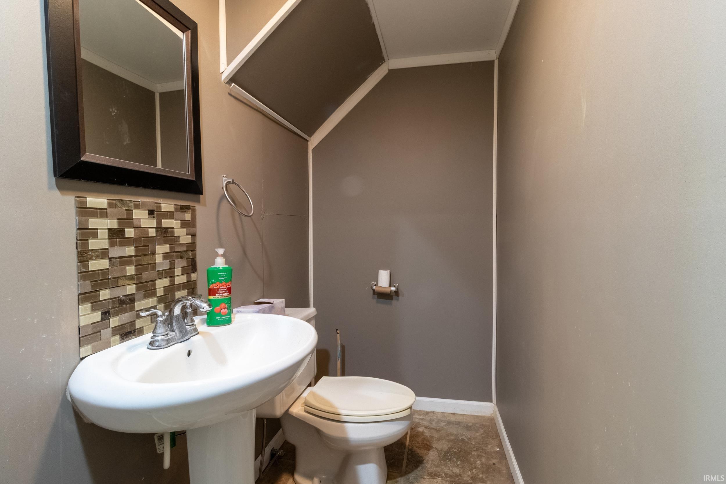 1606 West Avenue Goshen IN 46526
