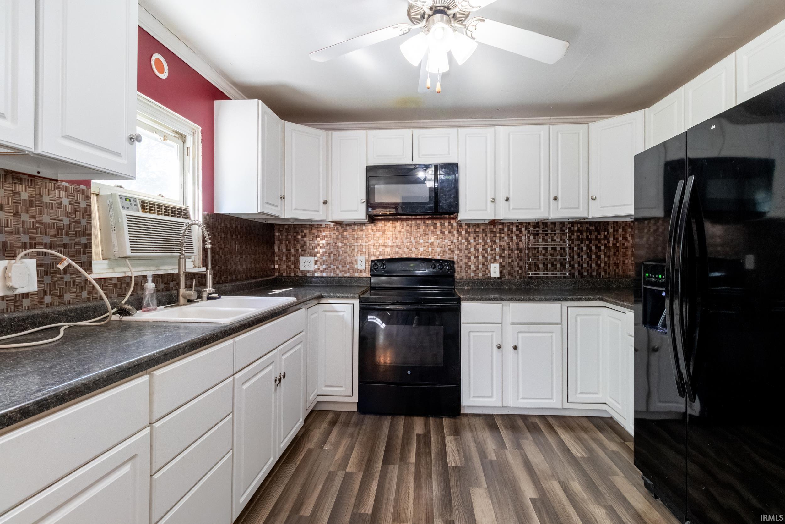 1606 West Avenue Goshen IN 46526