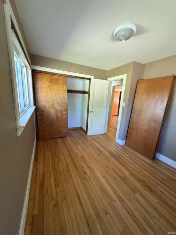 202 W Chester Drive Ellettsville IN 47429