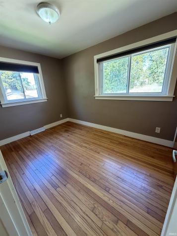 202 W Chester Drive Ellettsville IN 47429
