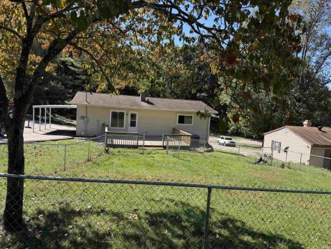 202 W Chester Drive Ellettsville IN 47429