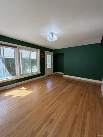 202 W Chester Drive Ellettsville IN 47429