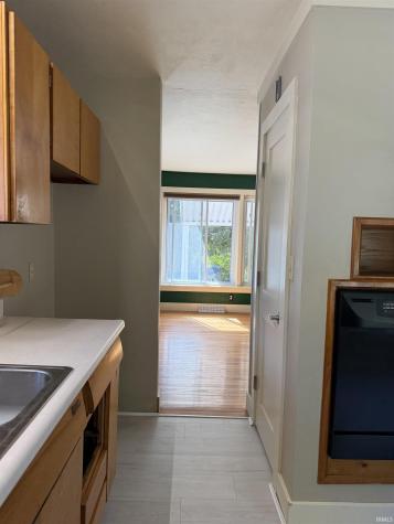 202 W Chester Drive Ellettsville IN 47429