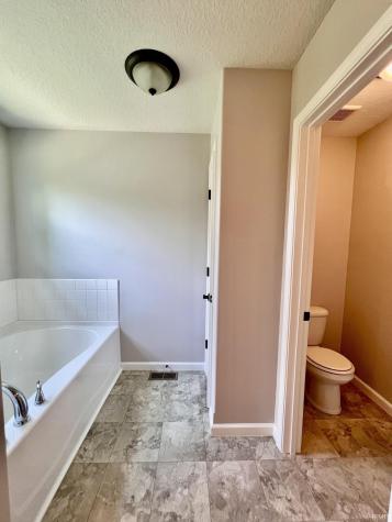6288 Melan Cove Fort Wayne IN 46835