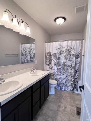 6288 Melan Cove Fort Wayne IN 46835