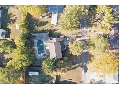 915 Edgehill Lane Anderson IN 46012
