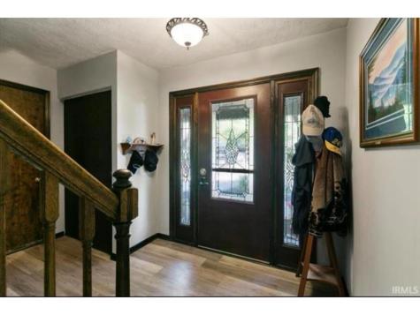 915 Edgehill Lane Anderson IN 46012