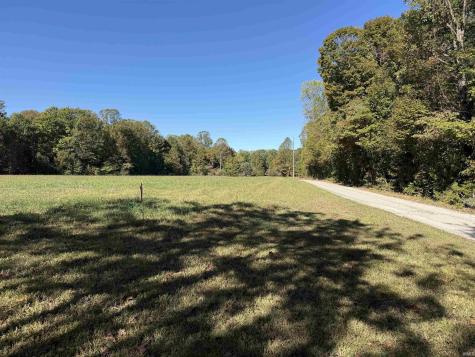 5280 Prince Road Heltonville IN 47436