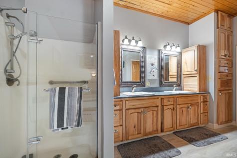 2238 E State Road 14 Silver Lake IN 46982
