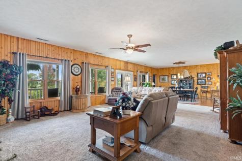 2238 E State Road 14 Silver Lake IN 46982