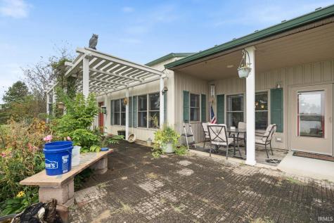 2238 E State Road 14 Silver Lake IN 46982